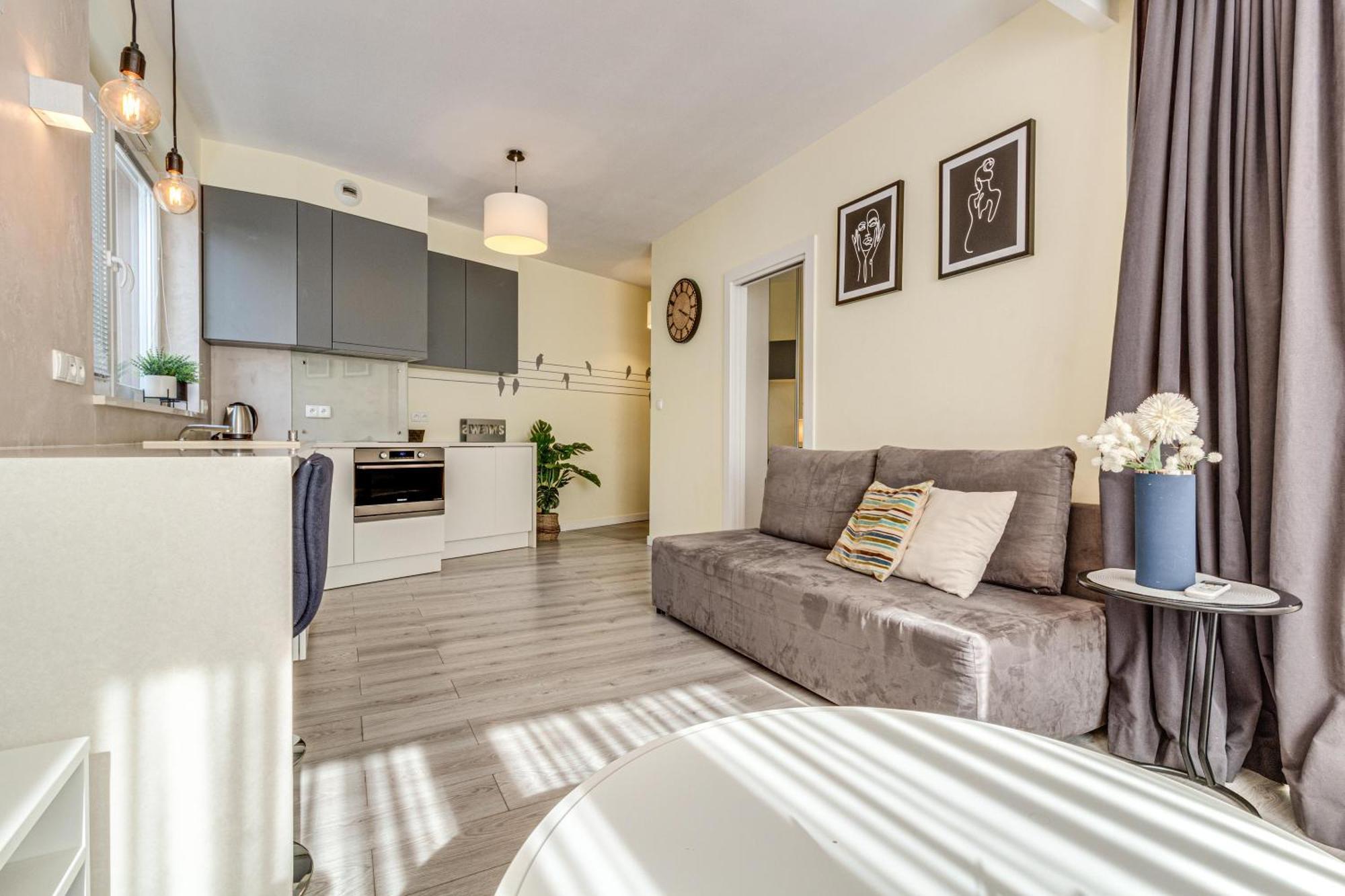 Rentplanet - Apartament Wszystkich Swietych Wroclaw Dış mekan fotoğraf