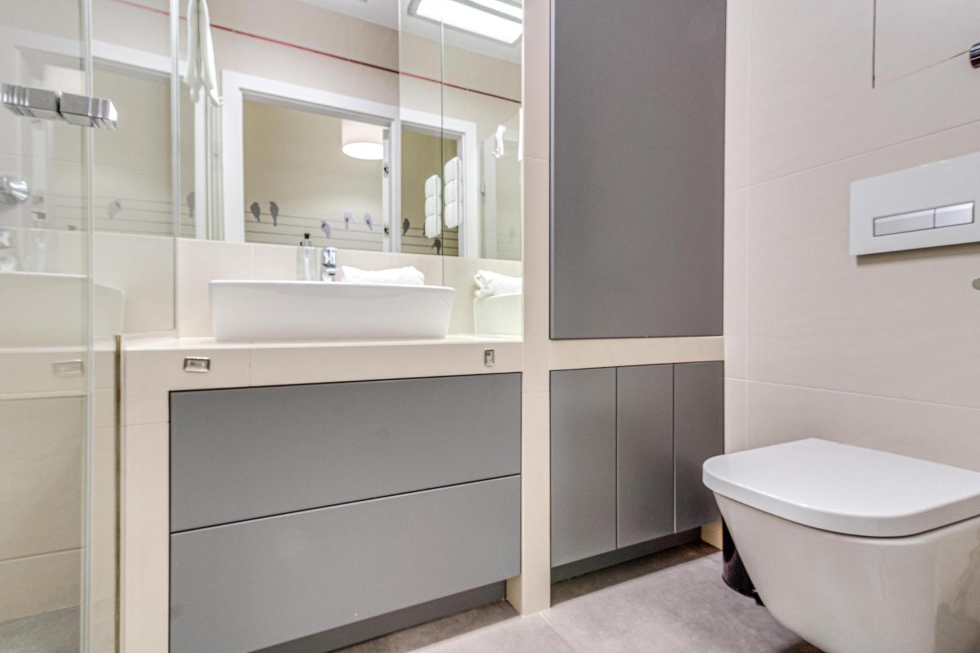 Rentplanet - Apartament Wszystkich Swietych Wroclaw Dış mekan fotoğraf